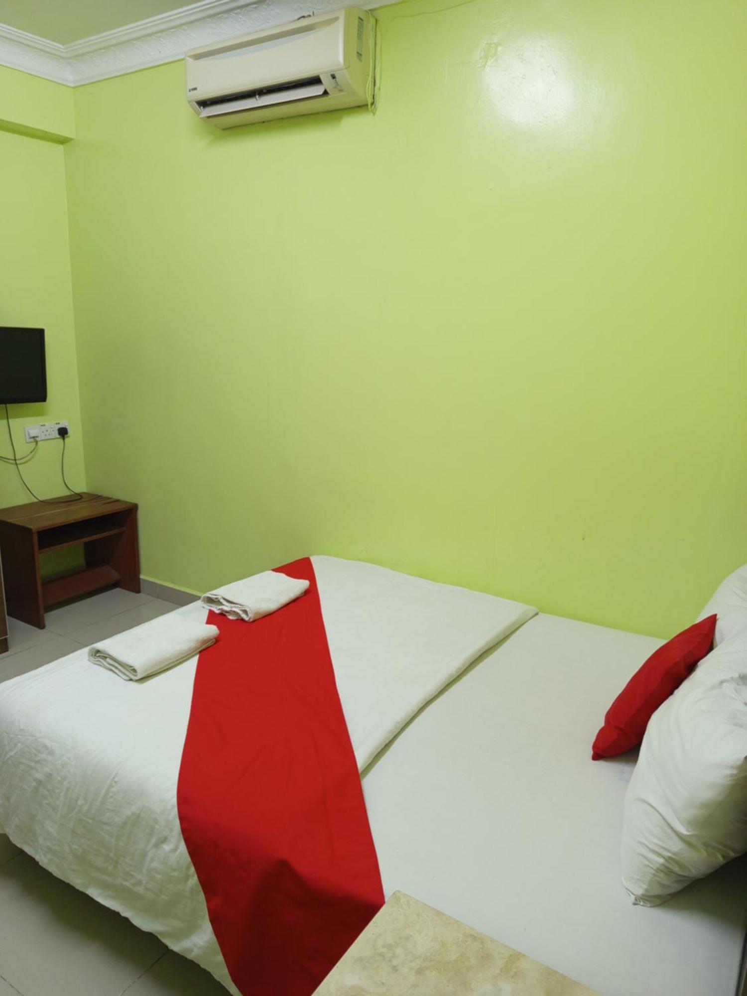 Dream Nur Hotel